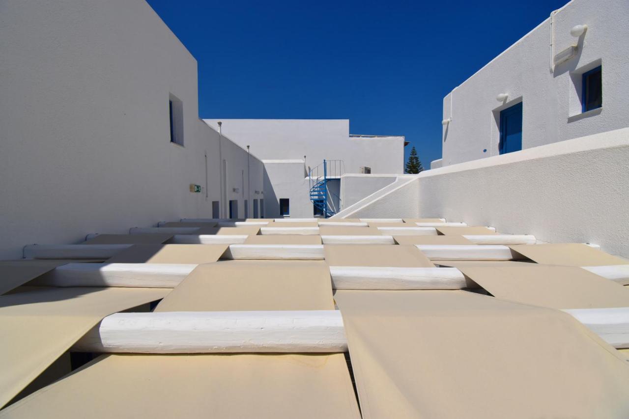 Ayeri Hotel パロス島 エクステリア 写真