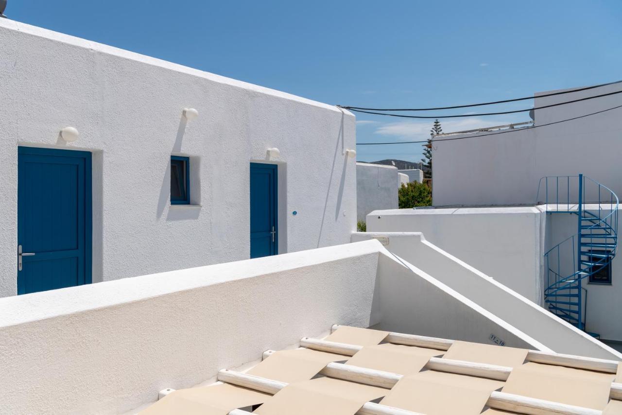 Ayeri Hotel パロス島 エクステリア 写真
